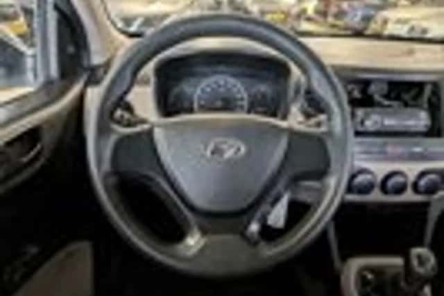 Hyundai i10 (2016) thumbnail 10