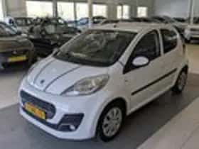 Peugeot 107 (2013) thumbnail 2