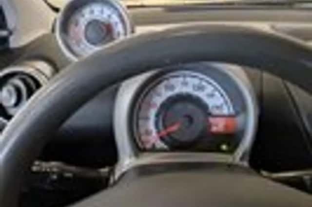 Peugeot 107 (2013) thumbnail 11