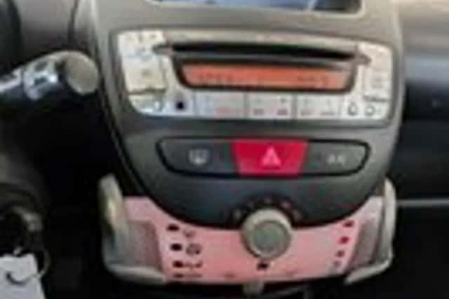 Peugeot 107 (2013) thumbnail 12