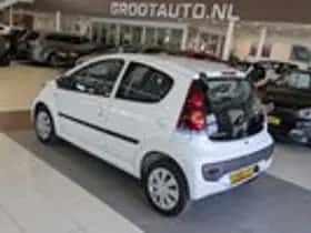 Peugeot 107 (2013) thumbnail 3