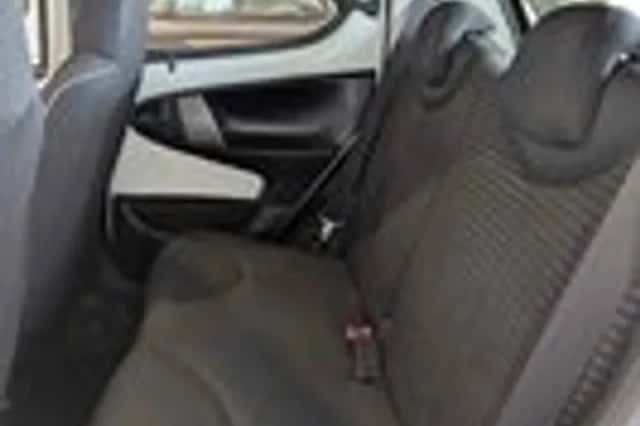 Peugeot 107 (2013) thumbnail 7