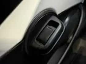 Peugeot 107 (2013) thumbnail 10
