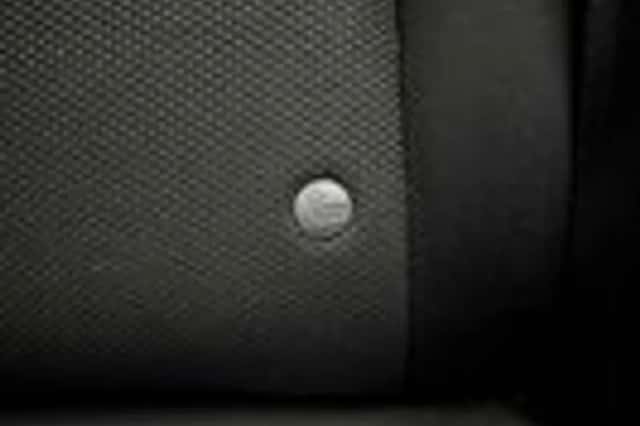 Nissan Juke (2011) thumbnail 8