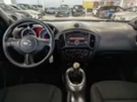 Nissan Juke (2011) thumbnail 9