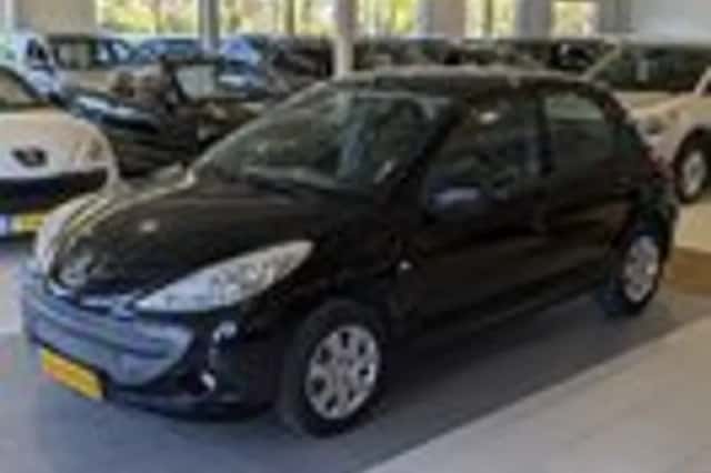 Peugeot 206+ (2010) thumbnail 2