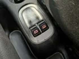 Peugeot 206+ (2010) thumbnail 14
