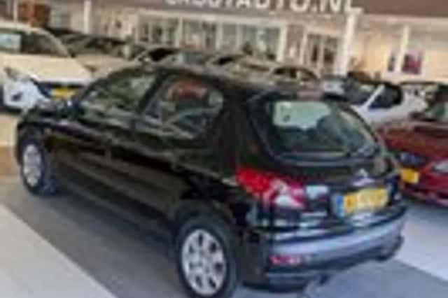 Peugeot 206+ (2010) thumbnail 3