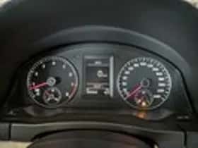 Volkswagen Golf (2012) thumbnail 11
