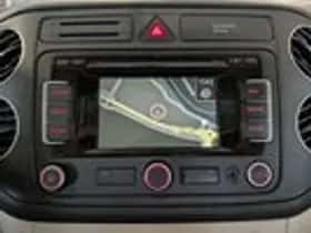 Volkswagen Golf (2012) thumbnail 19