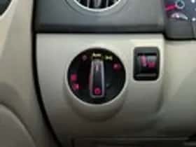 Volkswagen Golf (2012) thumbnail 23