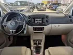 Volkswagen Golf (2012) thumbnail 9