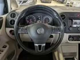 Volkswagen Golf (2012) thumbnail 10
