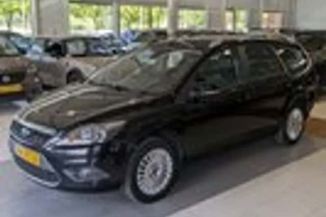 Ford Focus (2009) thumbnail 2