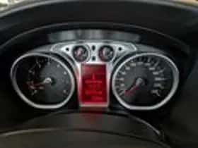 Ford Focus (2009) thumbnail 11