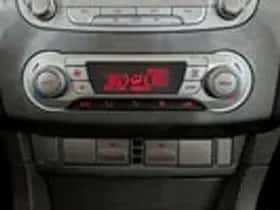 Ford Focus (2009) thumbnail 15