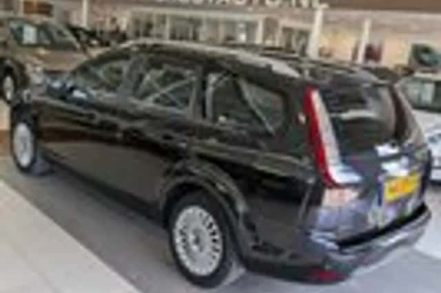 Ford Focus (2009) thumbnail 3