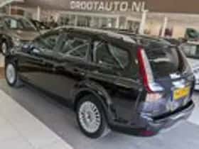 Ford Focus (2009) thumbnail 3