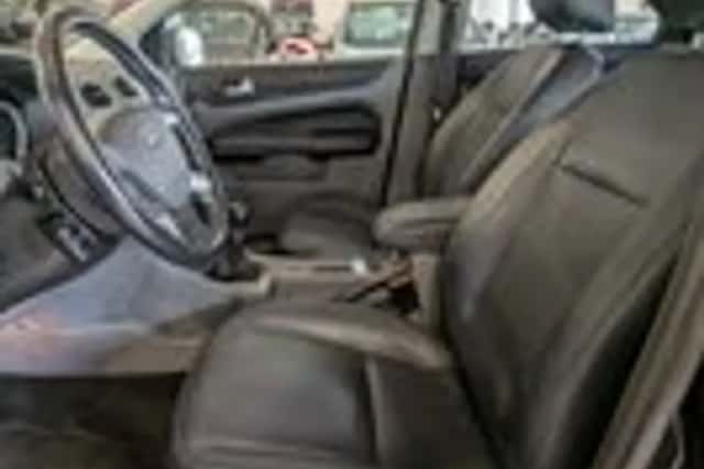 Ford Focus (2009) thumbnail 6