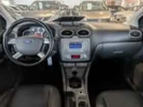 Ford Focus (2009) thumbnail 9