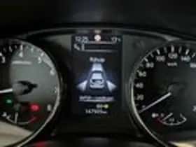 Nissan Qashqai (2015) thumbnail 12