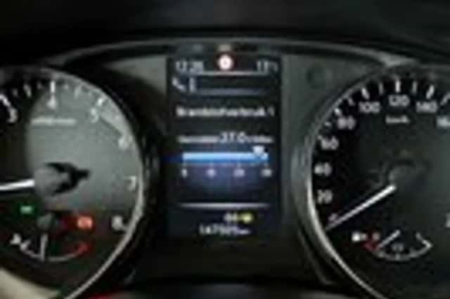 Nissan Qashqai (2015) thumbnail 14