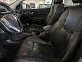 Nissan Qashqai (2015) thumbnail 6