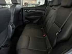 Nissan Qashqai (2015) thumbnail 7