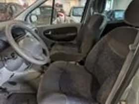 Renault Scénic (2002) thumbnail 6