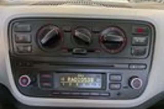 SEAT Mii (2012) thumbnail 13