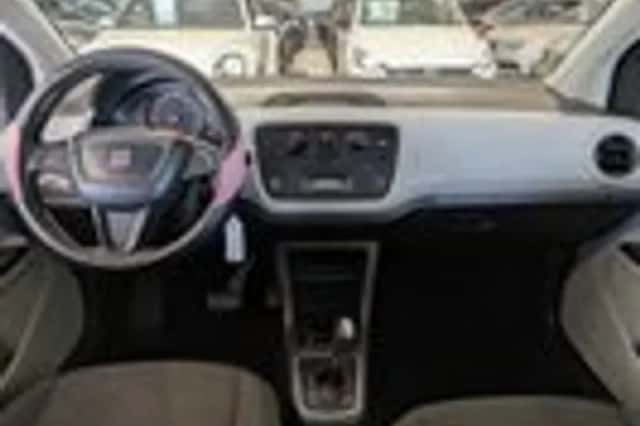 SEAT Mii (2012) thumbnail 9