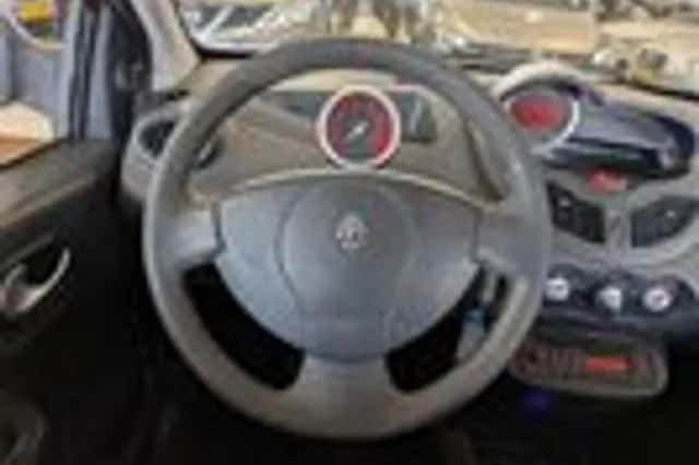 Renault Twingo (2010) thumbnail 10