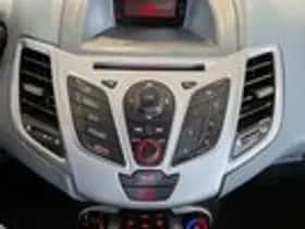 Ford Fiesta (2009) thumbnail 13