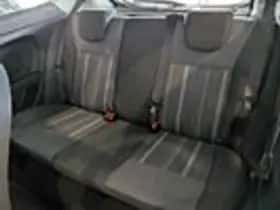 Ford Fiesta (2009) thumbnail 7