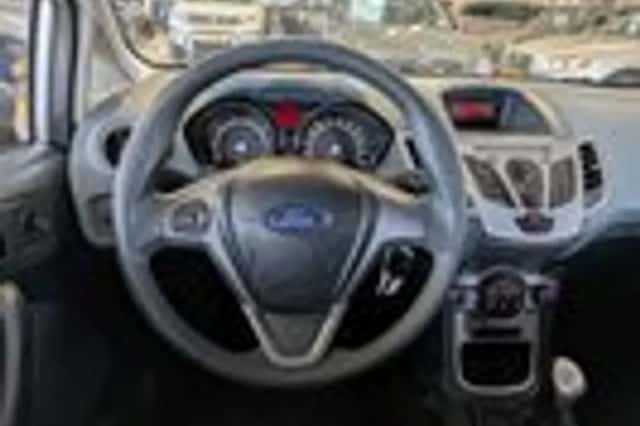 Ford Fiesta (2009) thumbnail 10