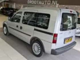 Opel Combo (2010) thumbnail 3