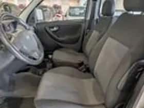 Opel Combo (2010) thumbnail 6