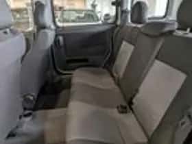 Opel Combo (2010) thumbnail 7