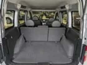 Opel Combo (2010) thumbnail 8