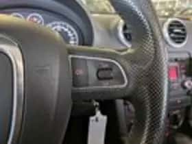 Audi A3 (2008) thumbnail 12
