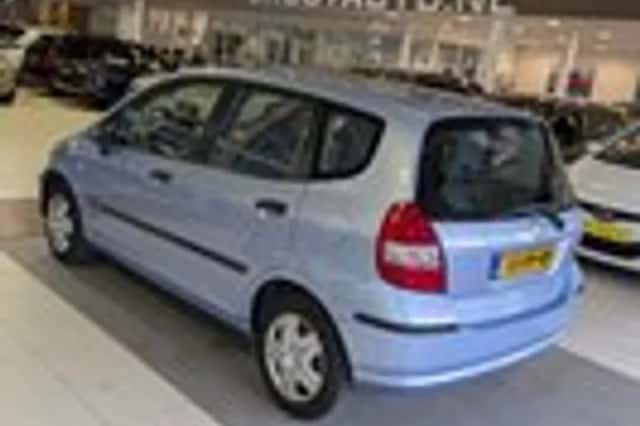 Honda Jazz (2004) thumbnail 3