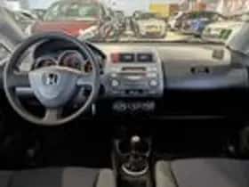 Honda Jazz (2004) thumbnail 8
