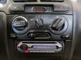 Daewoo Lanos (1999) thumbnail 11