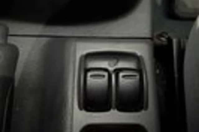 Daewoo Lanos (1999) thumbnail 13