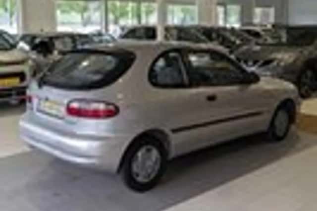 Daewoo Lanos (1999) thumbnail 4
