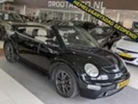 Volkswagen New Beetle (2004) thumbnail 1