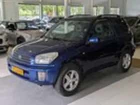 Toyota RAV4 (2003) thumbnail 2