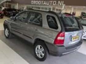 Kia Sportage (2006) thumbnail 3