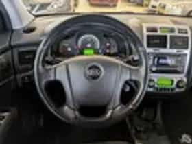 Kia Sportage (2006) thumbnail 10