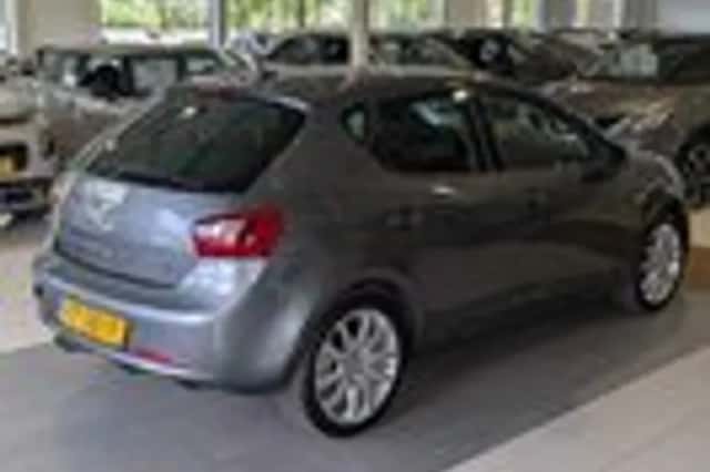 SEAT Ibiza (2017) thumbnail 4